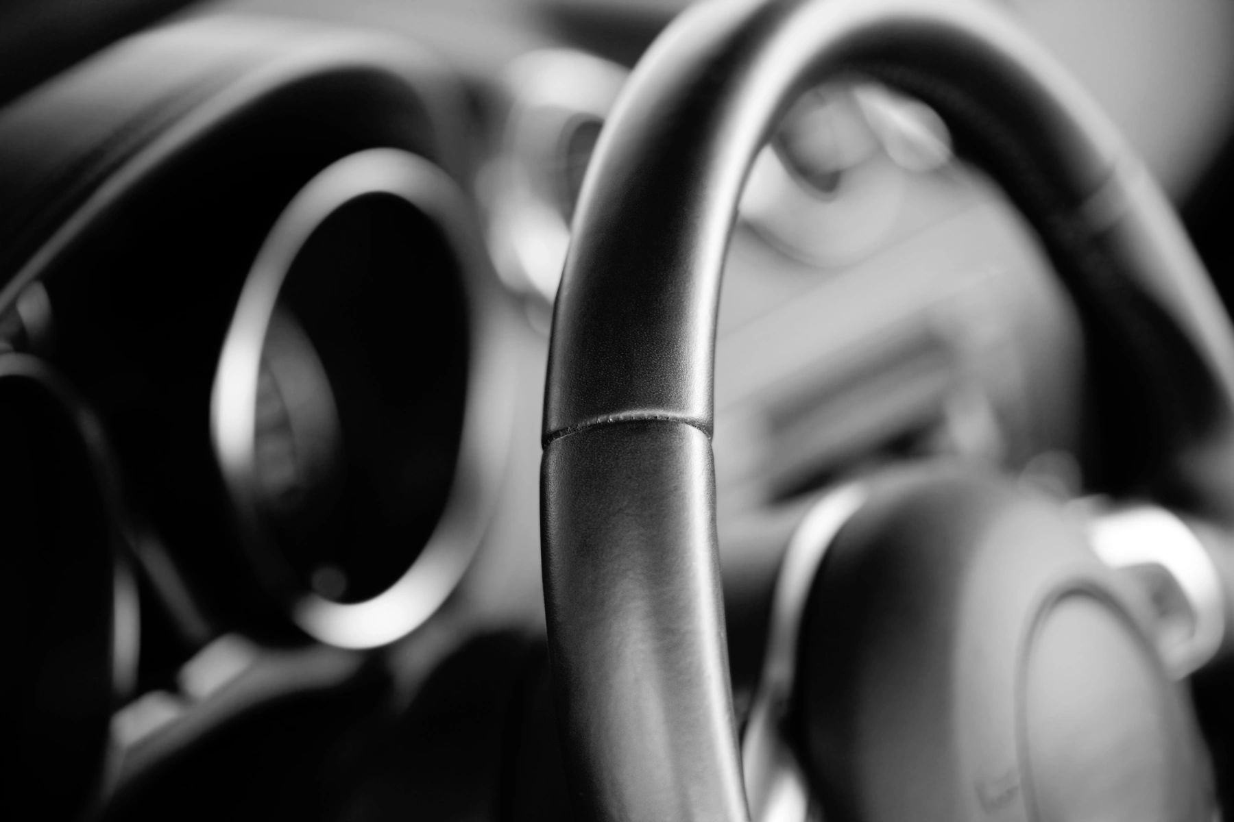 Porsche 911 steering wheel detail
